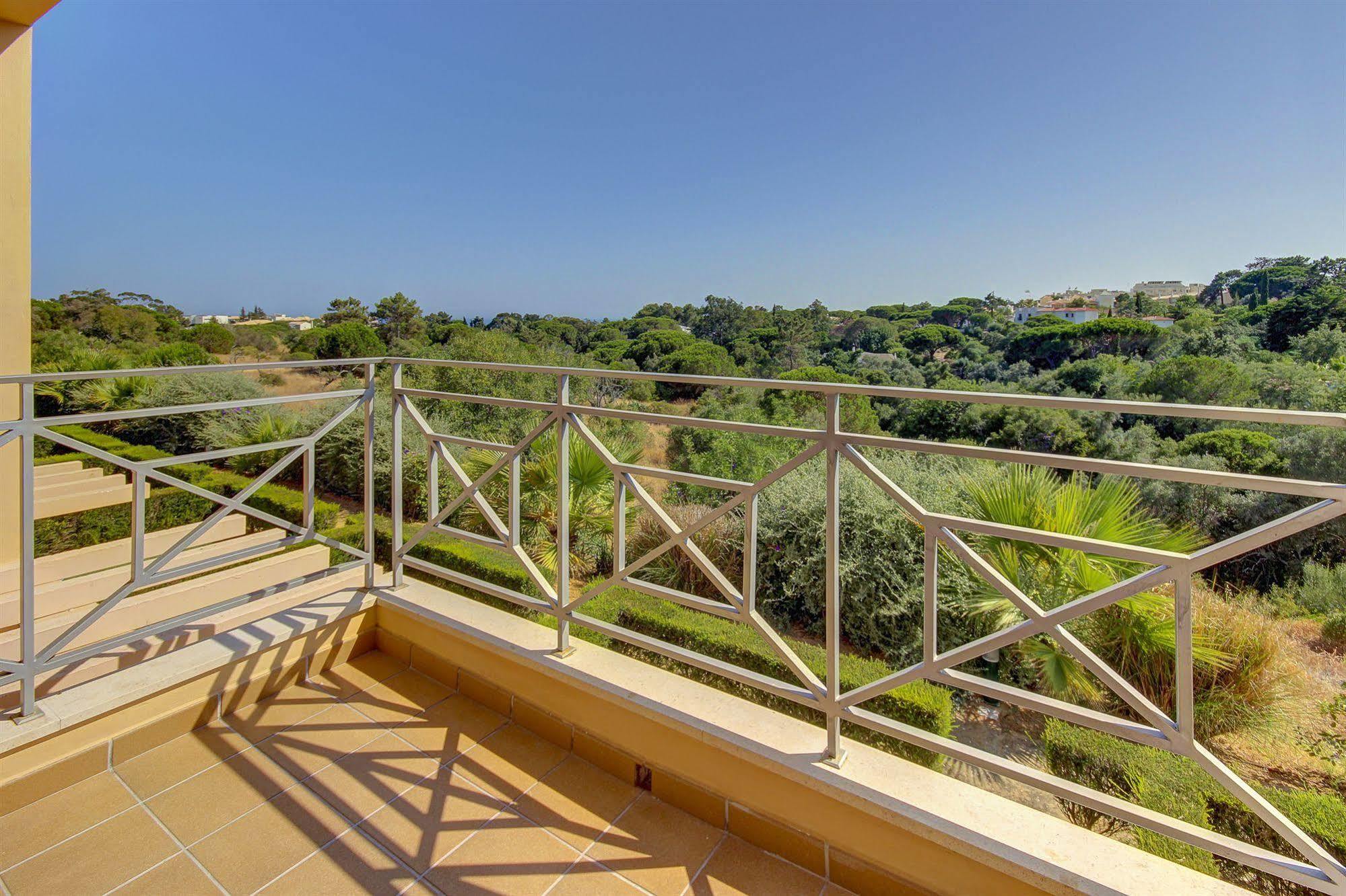 Pinheiros Da Balaia Villas Albufeira Exterior photo